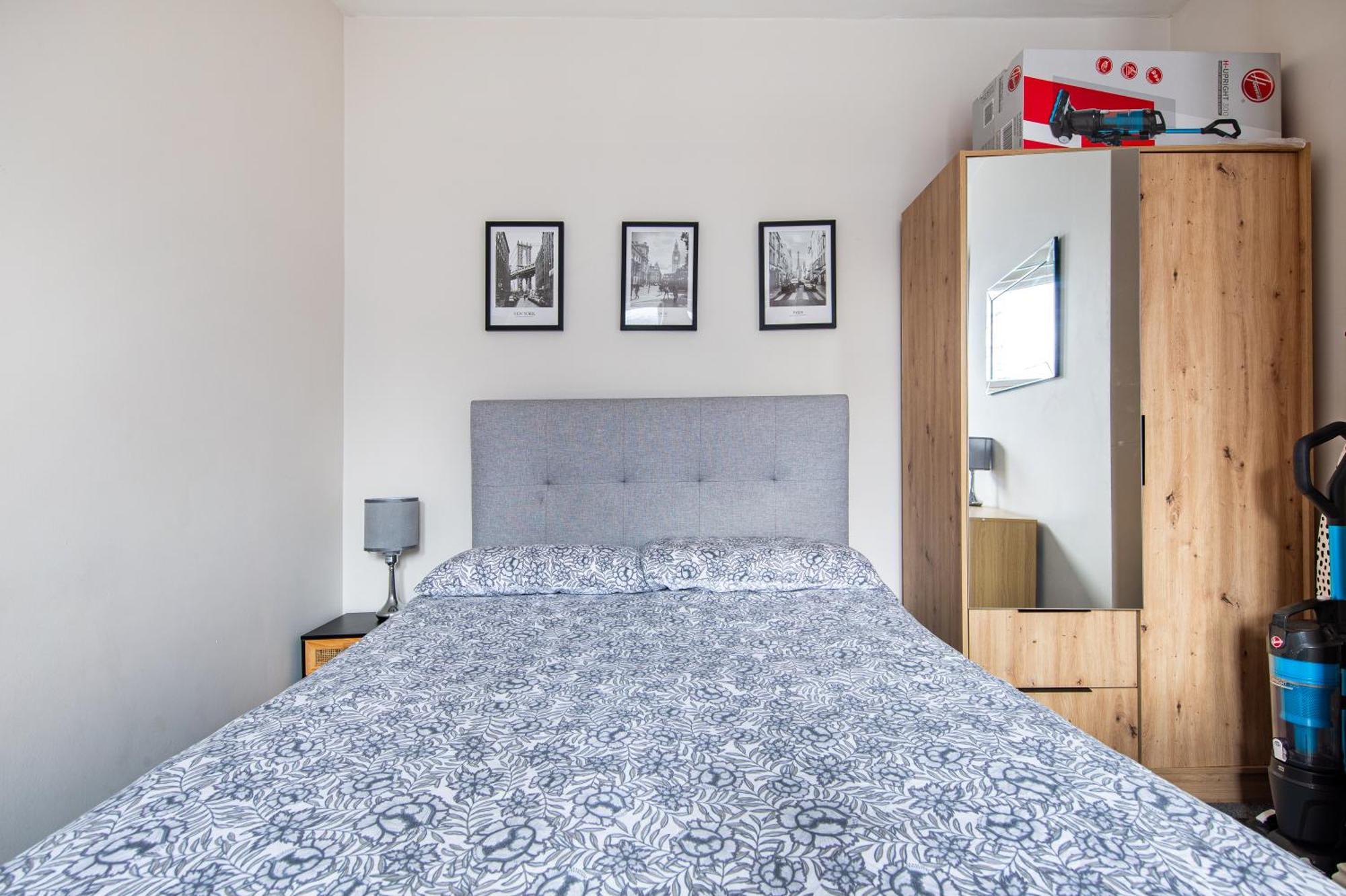 Cosy 1 Bed Apartment With Free Parking Close To Underground Station Zone 2 For Quick Access To Central London Up To 5 Guests Dış mekan fotoğraf